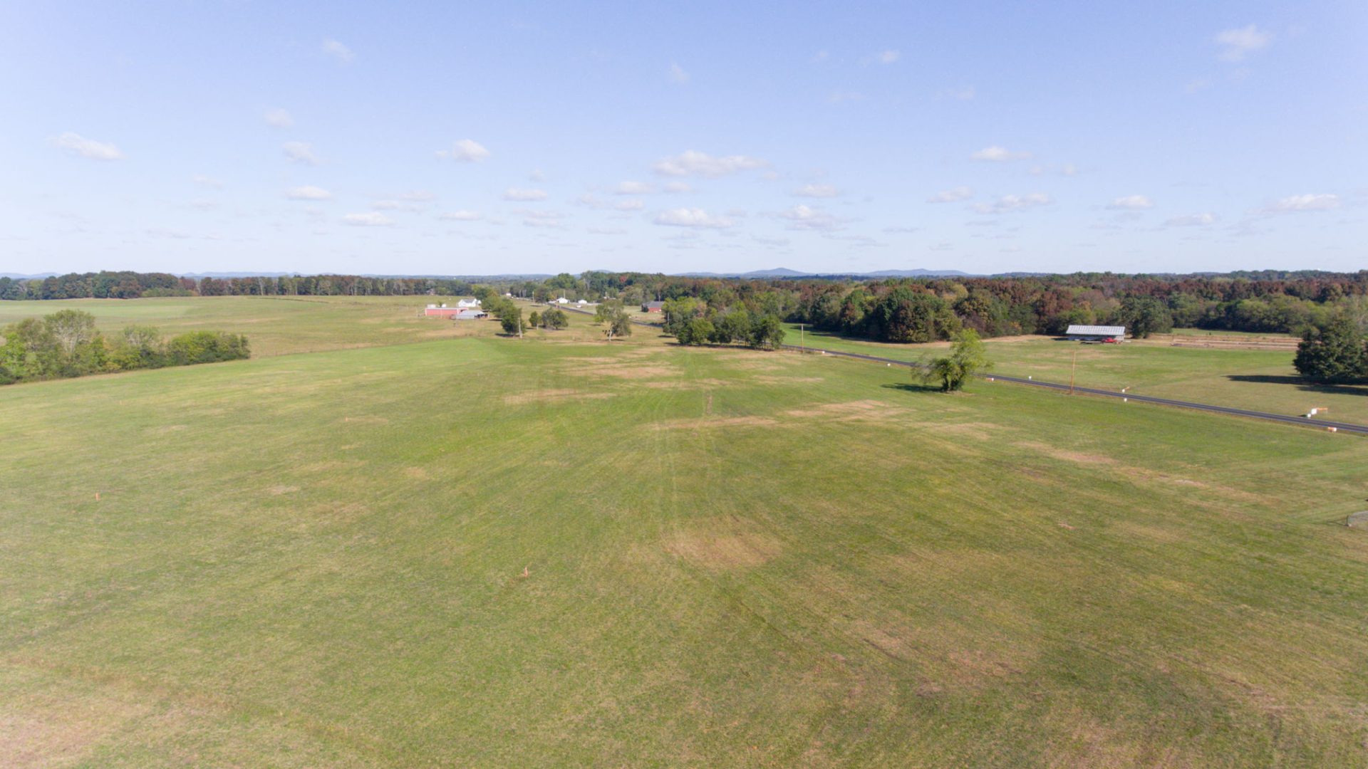 ABSOLUTE ESTATE AUCTION House/Land/Per Prop/1910 Old Nashville Dirt